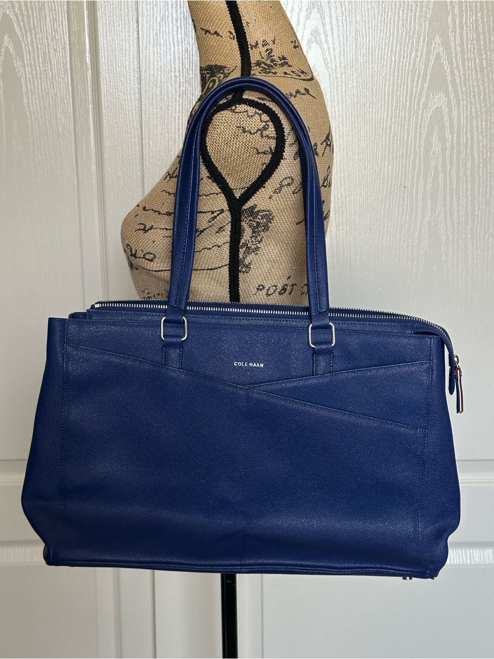 NWT American Airlines Cole Haan Flight Attendant bag